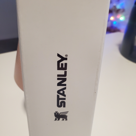 Stanley 14 Oz. Quencher Tumbler Boot and Straw Cover Set NWT - Picture 4 of 5